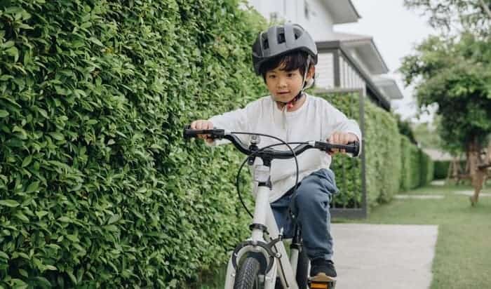 How to Raise your Kid’s Bike Handlebar Without Hitting the Bike Shop