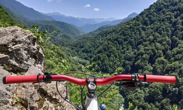 Best Mountain Bike Handlebars To Make You More Comfortable