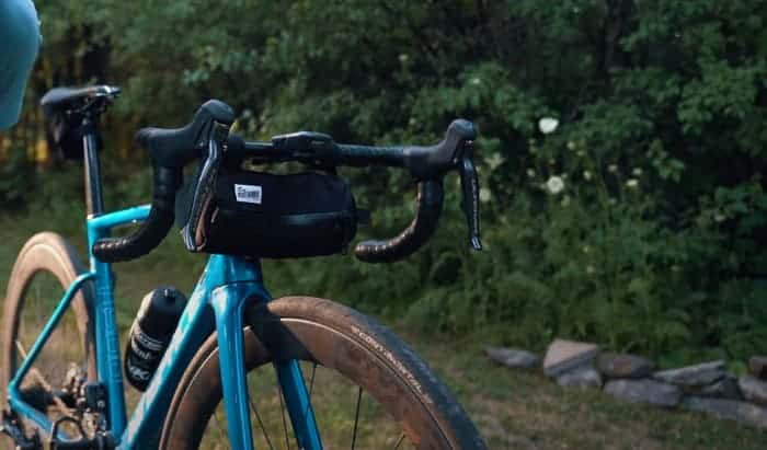 bikepacking-handlebar-bag