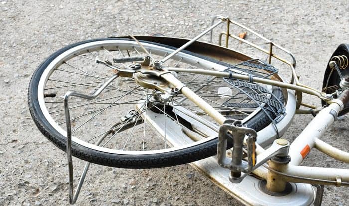 Straightening a bike clearance wheel