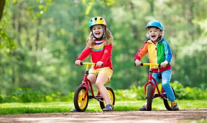 4 year old riding bike without training wheels online