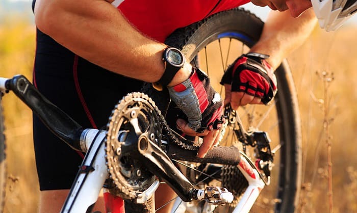 How to Put a Chain on a Mountain Bike - A Detailed Guide 