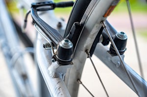 adjust-v-brakes-on-a-bicycle
