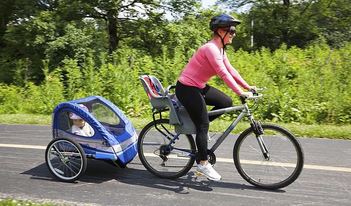 attaching bell bike trailer to bike