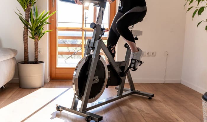 Does peloton bike outlet work without subscription