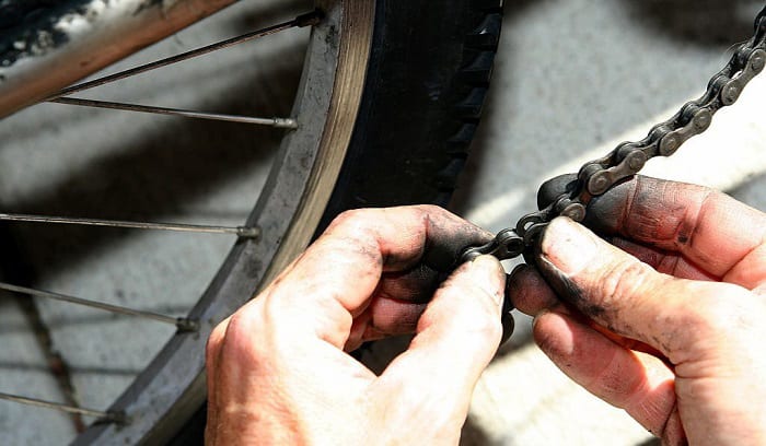 chain-keeps-coming-off-bike