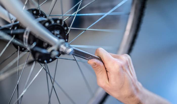 Removing front shop wheel bike