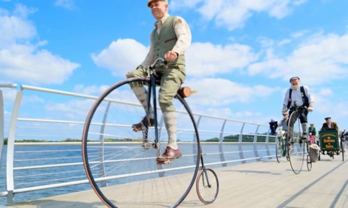 what was unusual about the penny farthing bicycle