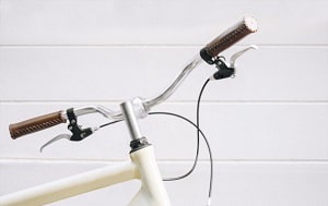 raise-handlebars-on-mountain-bike