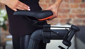 peloton-seat-adjustment-stuck