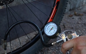 pump-a-bike-tire-with-a-hand-pump