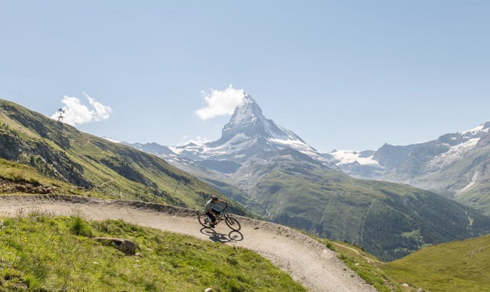 building-a-mountain-bike-trail