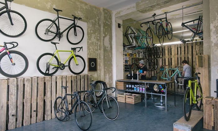 steps-to-Hang-a-Bike-on-a-Wall